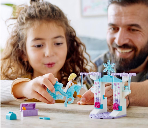 LEGO Disney 43209 Elza i lodowa stajnia Nokka - 1035617 - zdjęcie 2